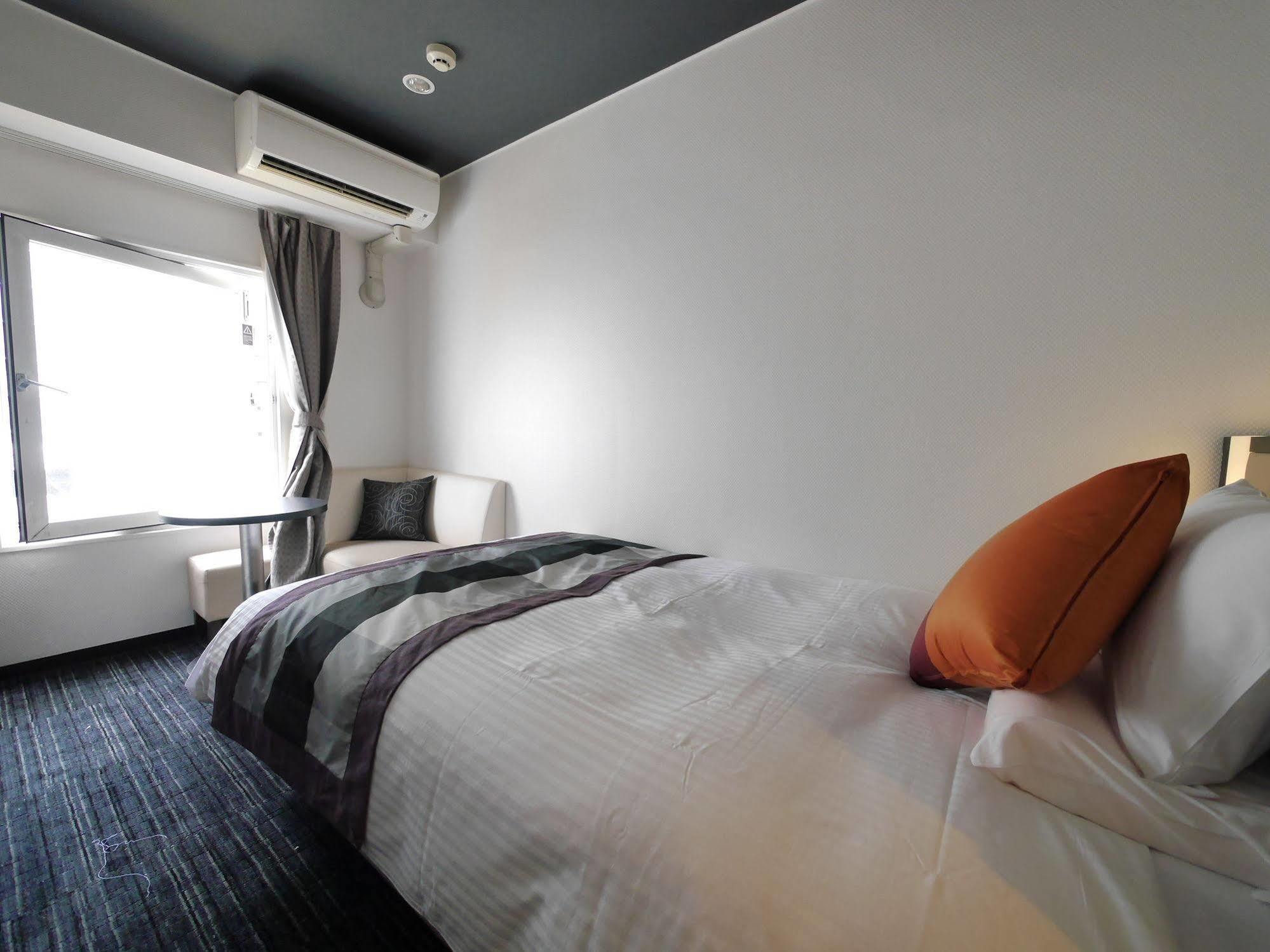 Hotel Mystays Shinsaibashi Osaka Exterior foto